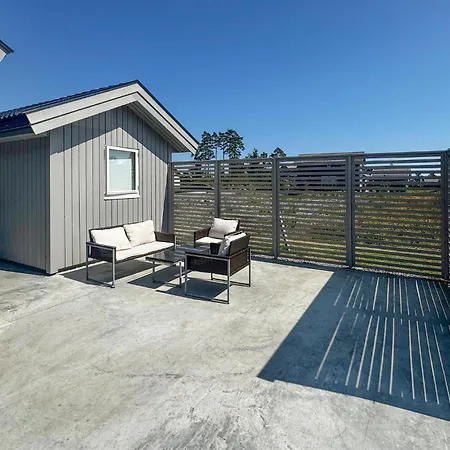 4 Bedroom Lovely In Faervik * Gjerstad (Aust-Agder, Arendal)