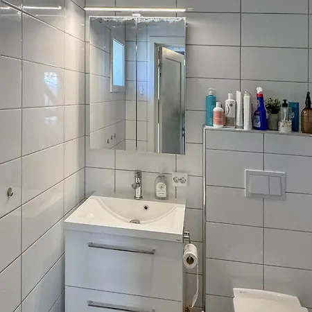 Сasa de vacaciones Magnífica Casa De 4 En Færvik
